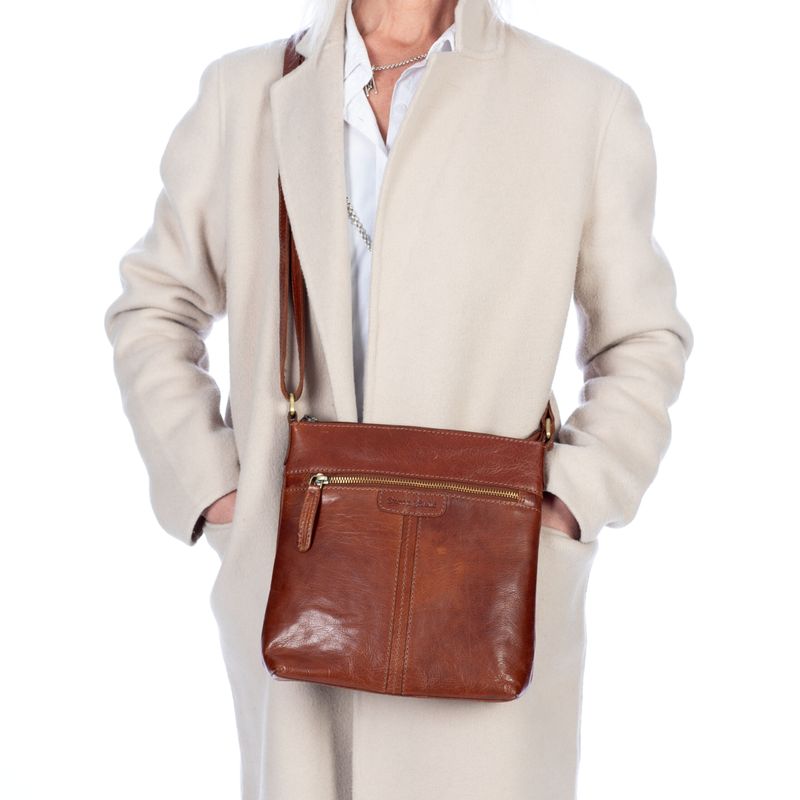 Springfield sholder/crossoverveske i cognac