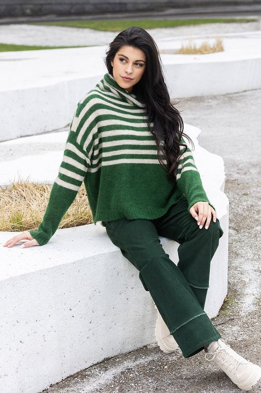 Boheme Stripet Ullgenser M/Krage i Forest Green