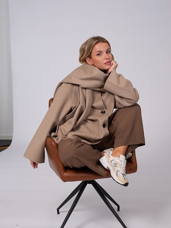 Clermonte Sandy Coat i Sand