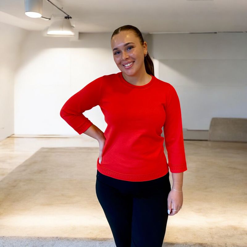 Micha Jumper i Red